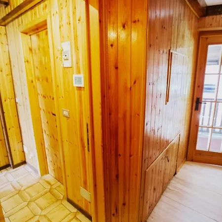 Rifugio Di Famiglia A Due Minuti Dalle Piste - Parcheggio E Wifi Gratuito Apartament